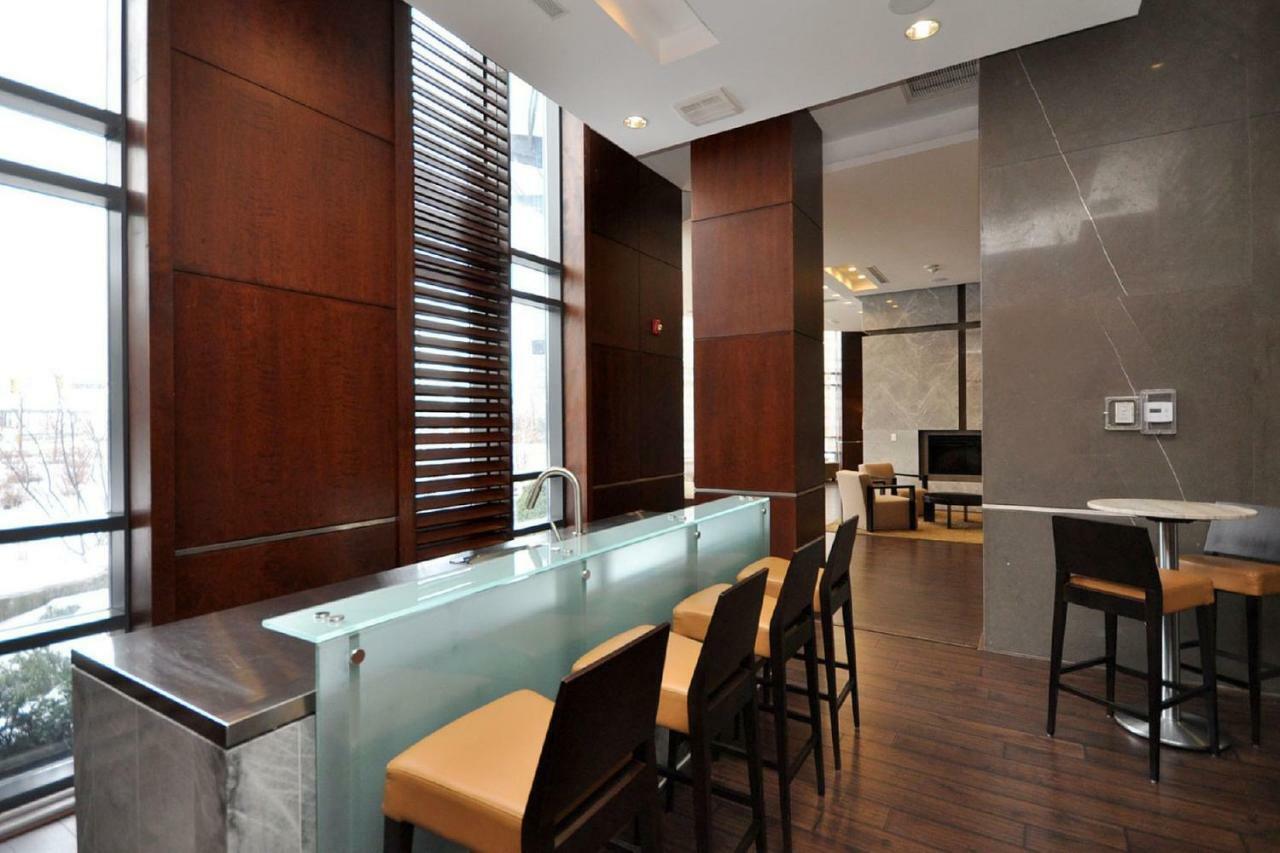 Urban Furnished Suites - Mississauga Luaran gambar